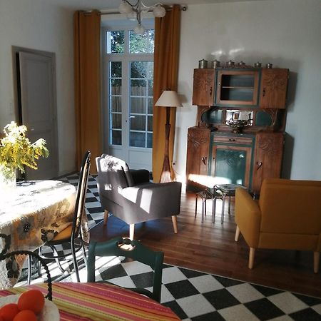Au Logis De Vechillot Angoulême Exterior foto